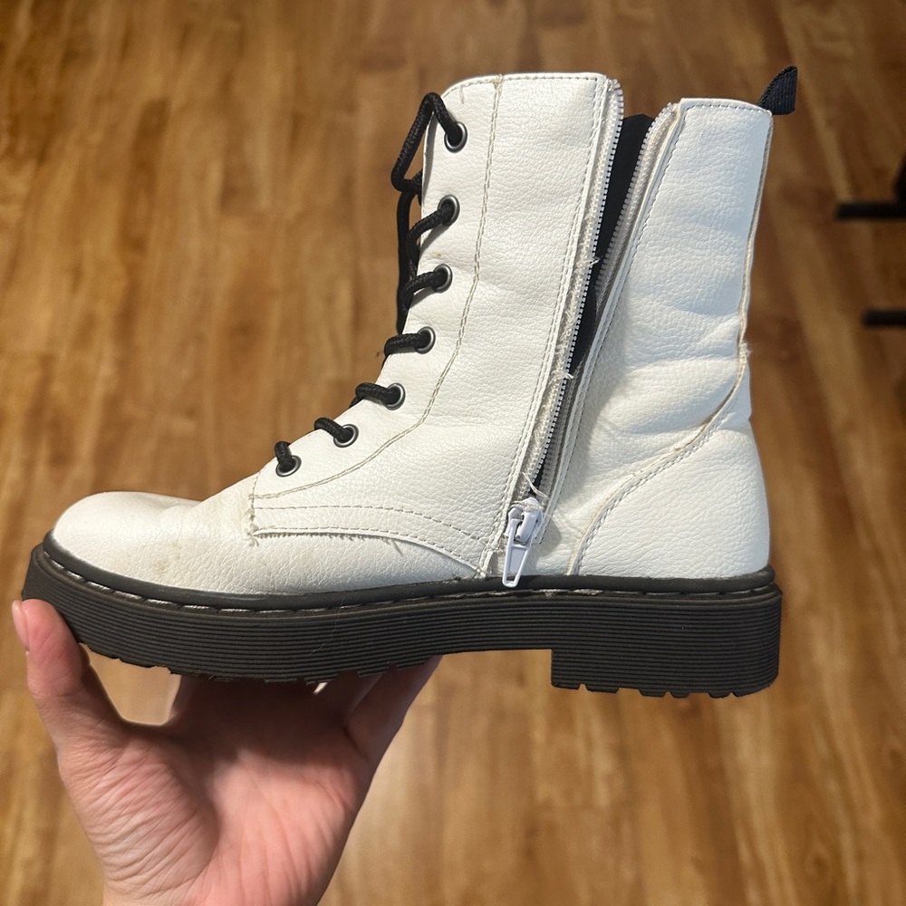 White Lace-Up Combat Boots - Picture 5 of 10